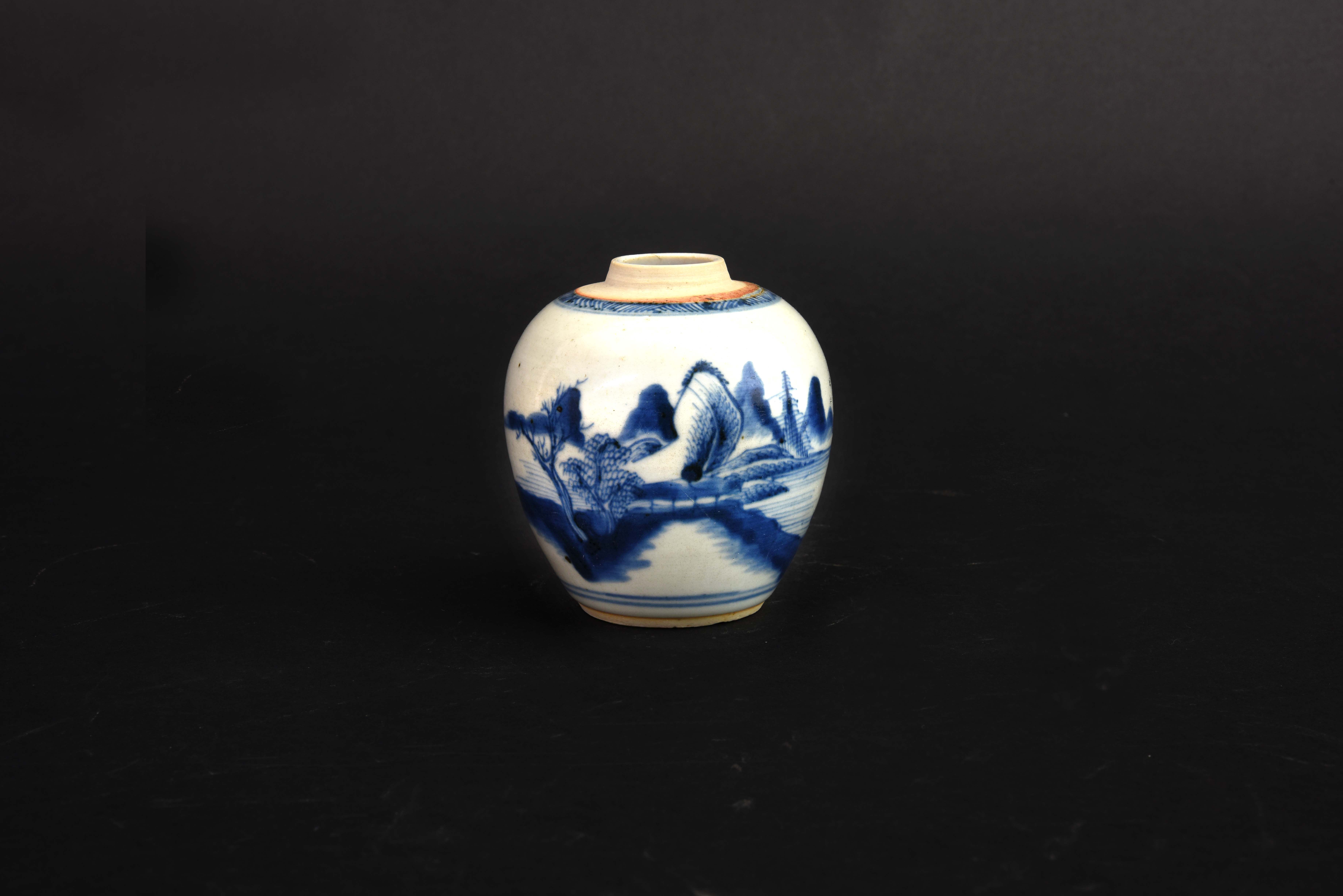 397 清代 青花山水小罐